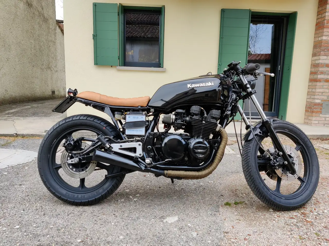 Kawasaki GPZ 550