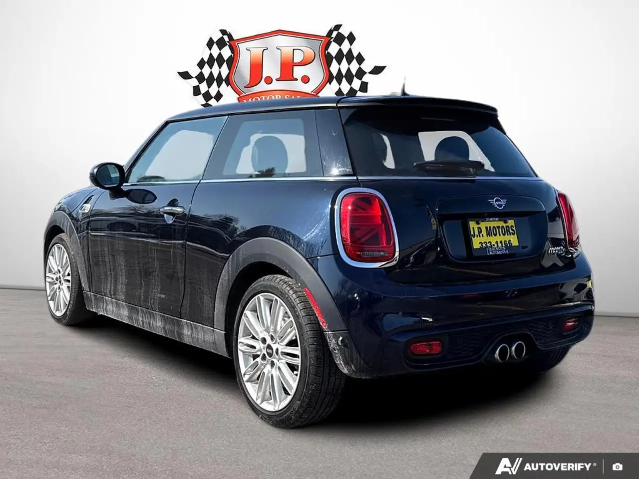MINI 3 Door снимка MINI 3 Door