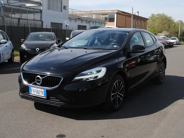 Volvo V40 V40 II 2012 2.0 d2 R-design my19