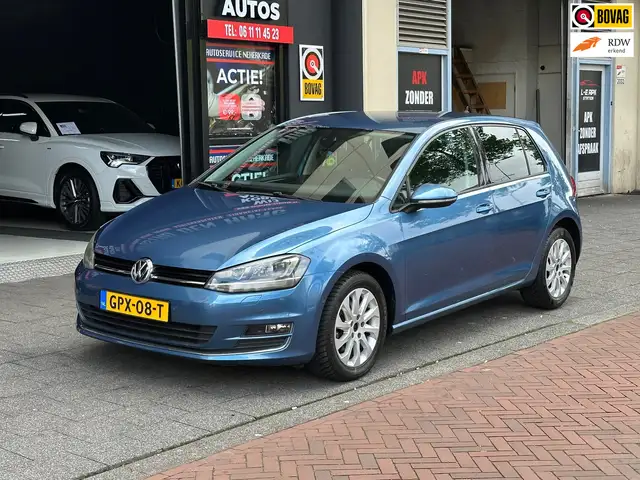 2013 Volkswagen Golf in Blue for sale
