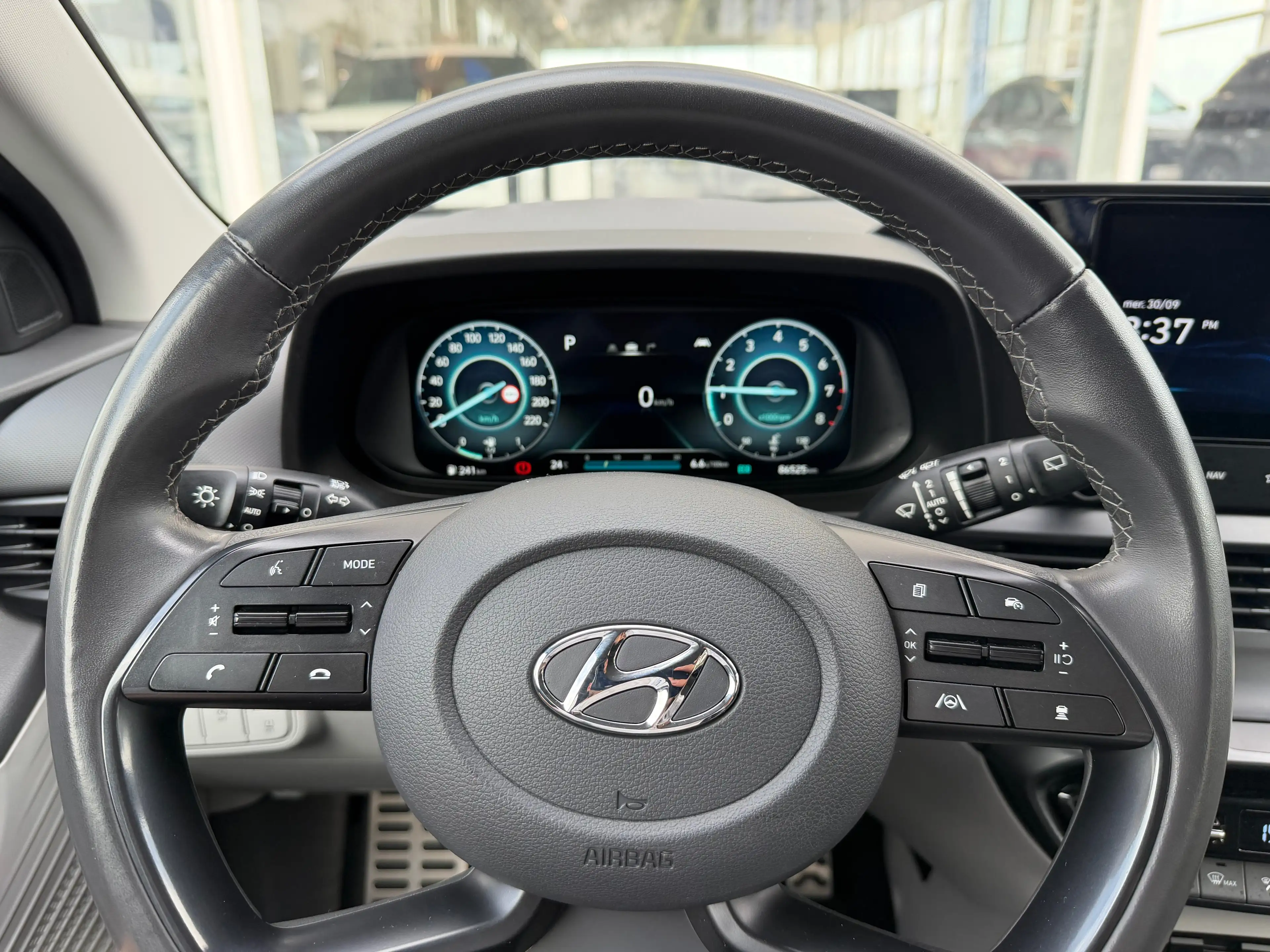Hyundai BAYON Bayon 1.0 T-GDi MHEV AUTOMATIQUE /GARANTIE 12 MOIS/LIBRAMONT — photo 6