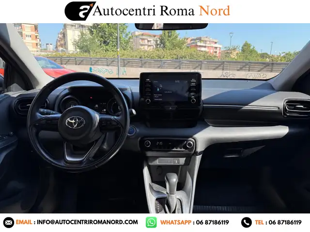 Toyota Yaris view 5