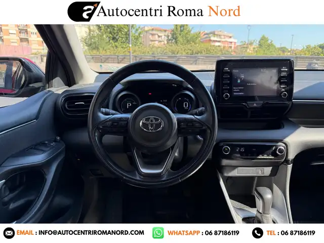 Toyota Yaris view 16
