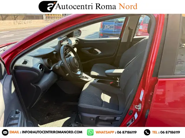 Toyota Yaris view 7