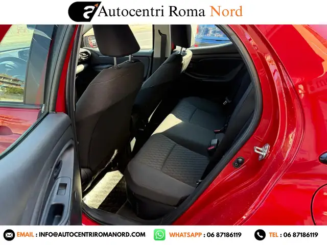 Toyota Yaris view 14