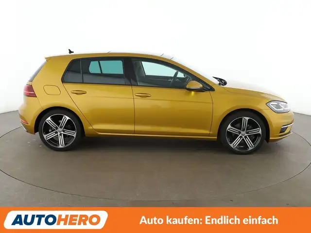 Volkswagen Golf view 7