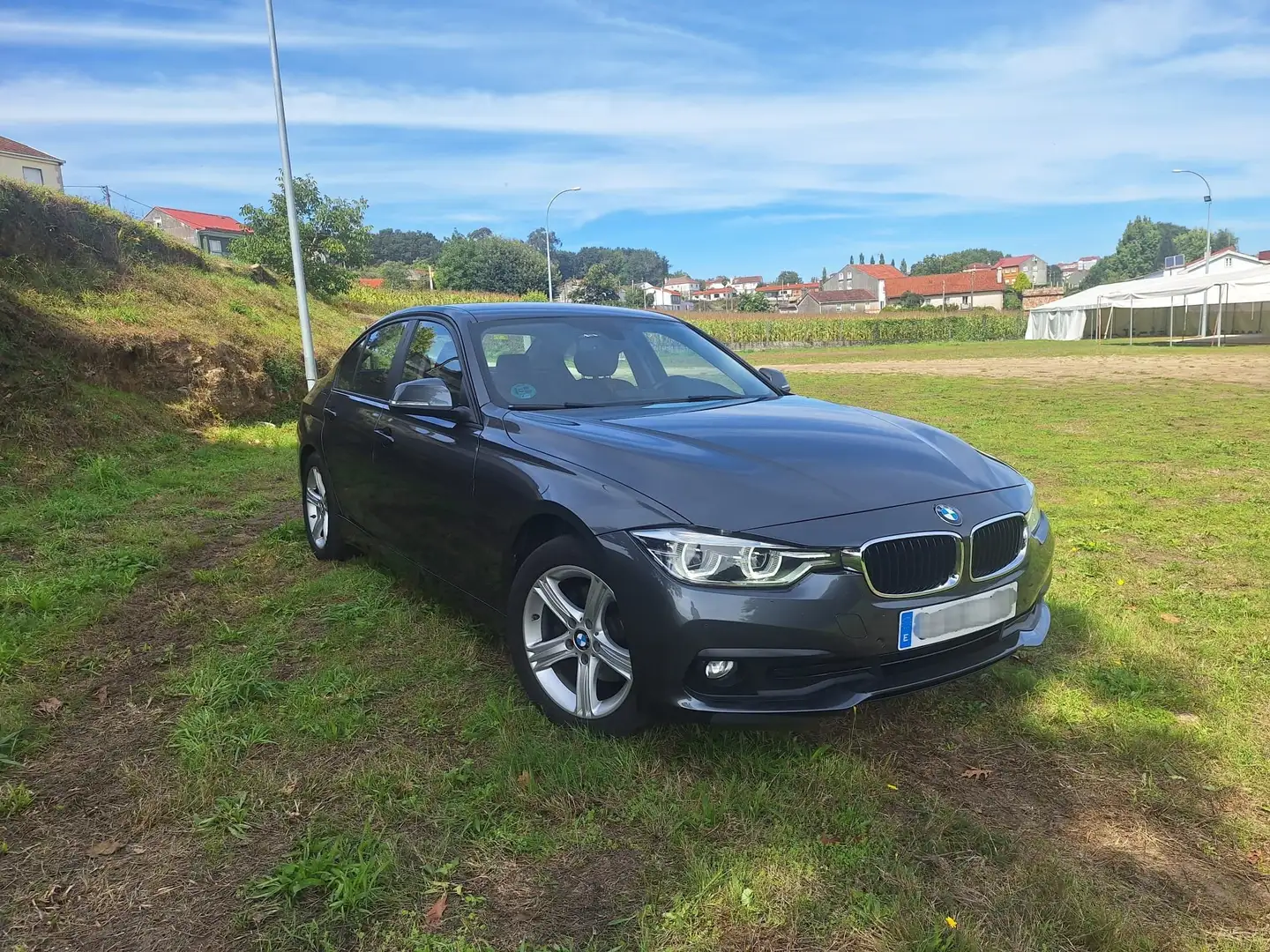 BMW 320 320dA Gran Turismo Gris - 2