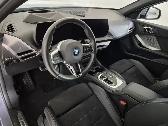 BMW 1 Series view 7