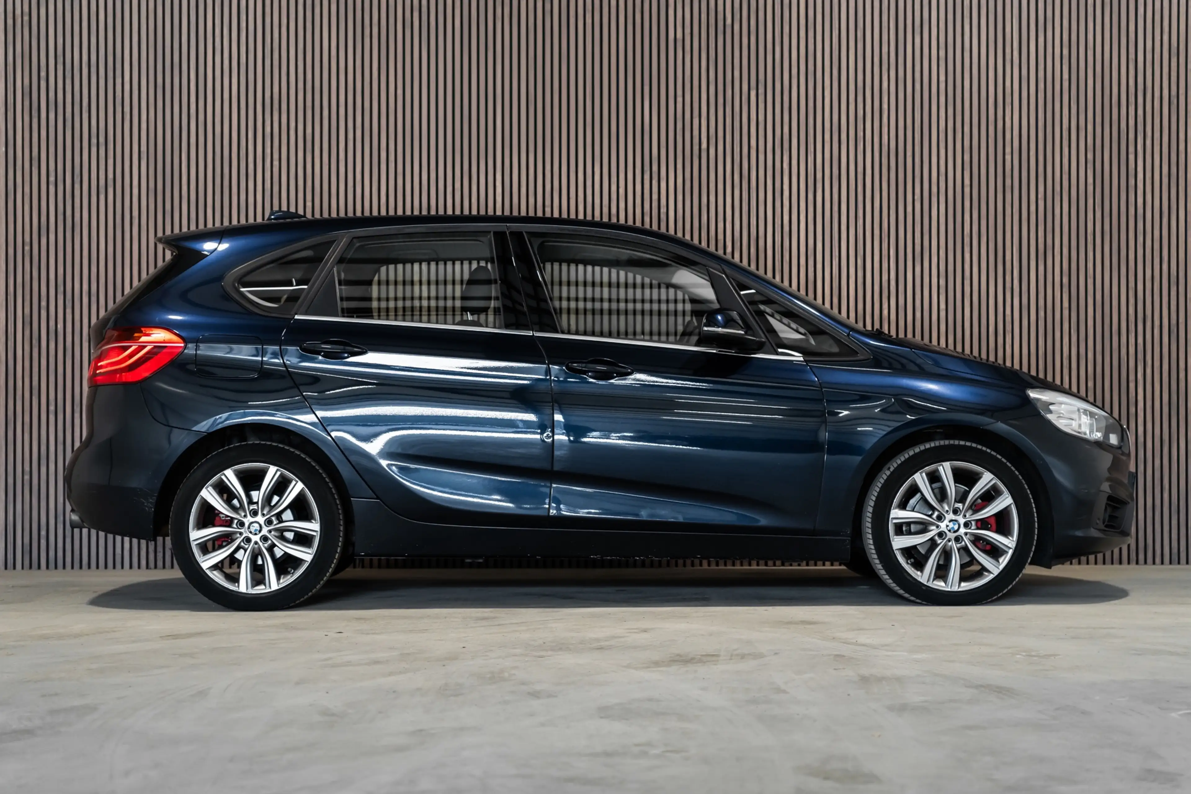 BMW 220 2-serie Active Tourer 220i Leder PDC Automaat Stoe — photo 6