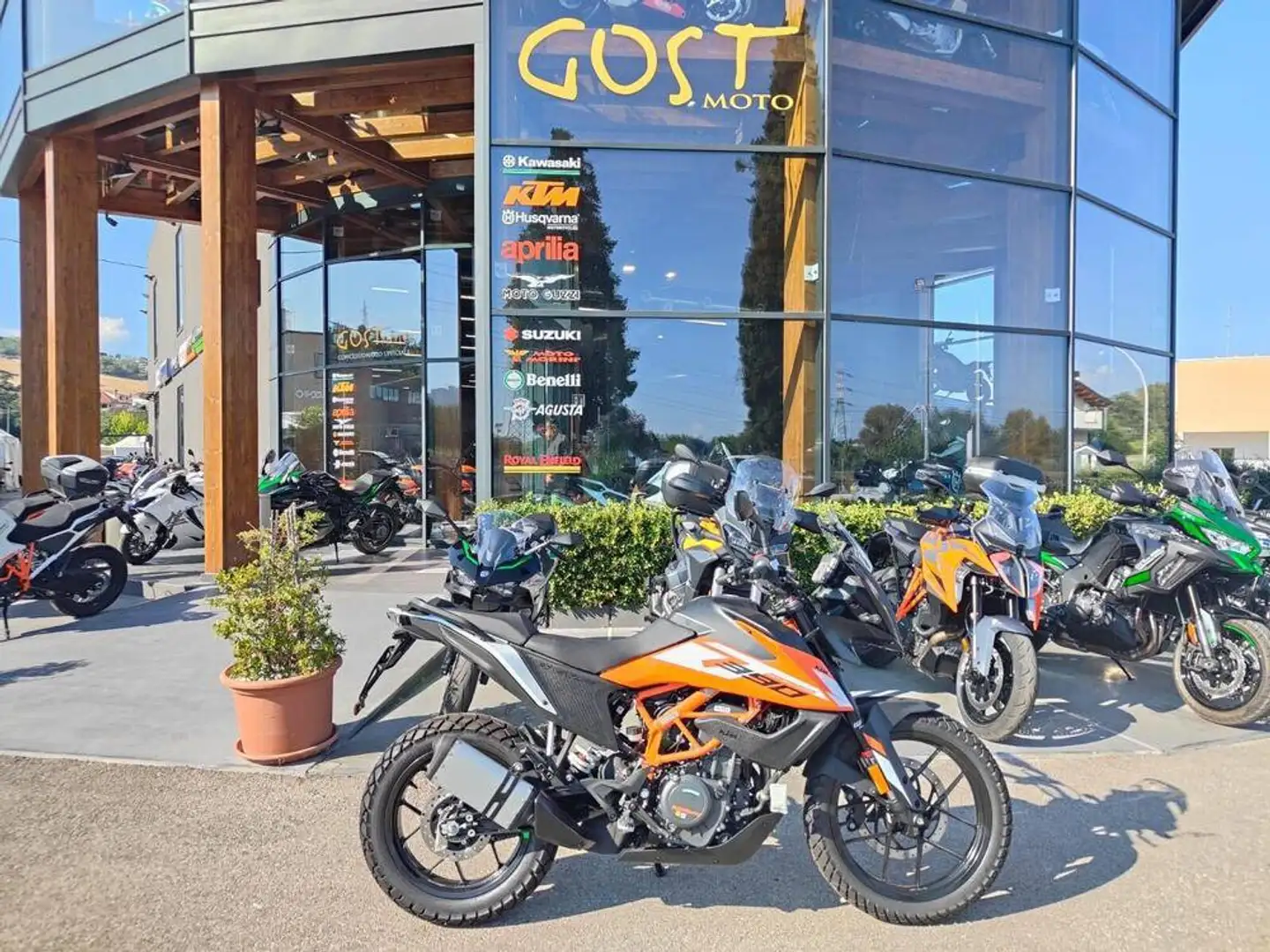 KTM 390 Adventure - 1