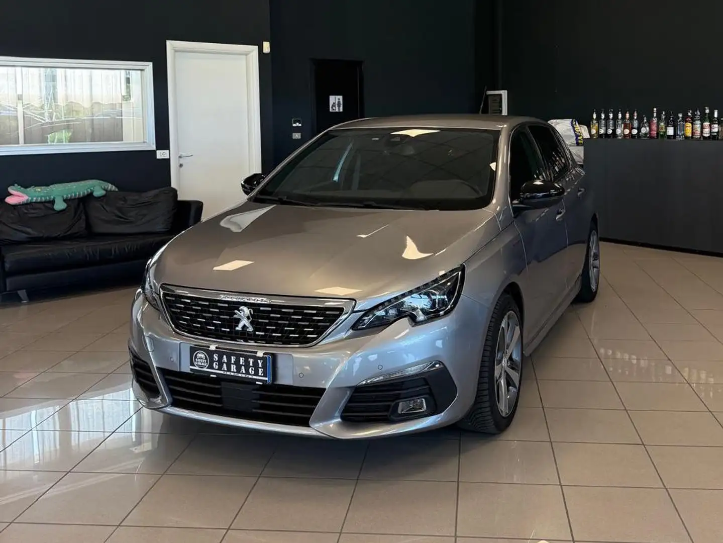 Peugeot 308 308 5p 1.2 puretech t Gt Line s Silber - 2