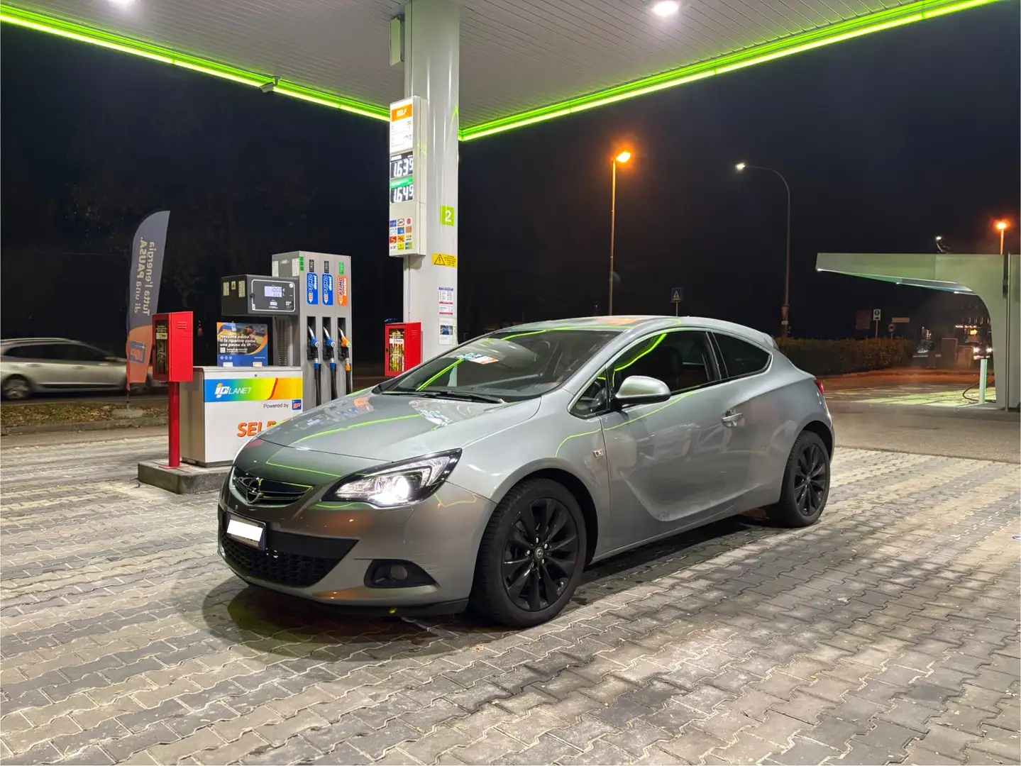 Opel Astra GTC 1.4 t ecotec Elective 140cv auto - 1