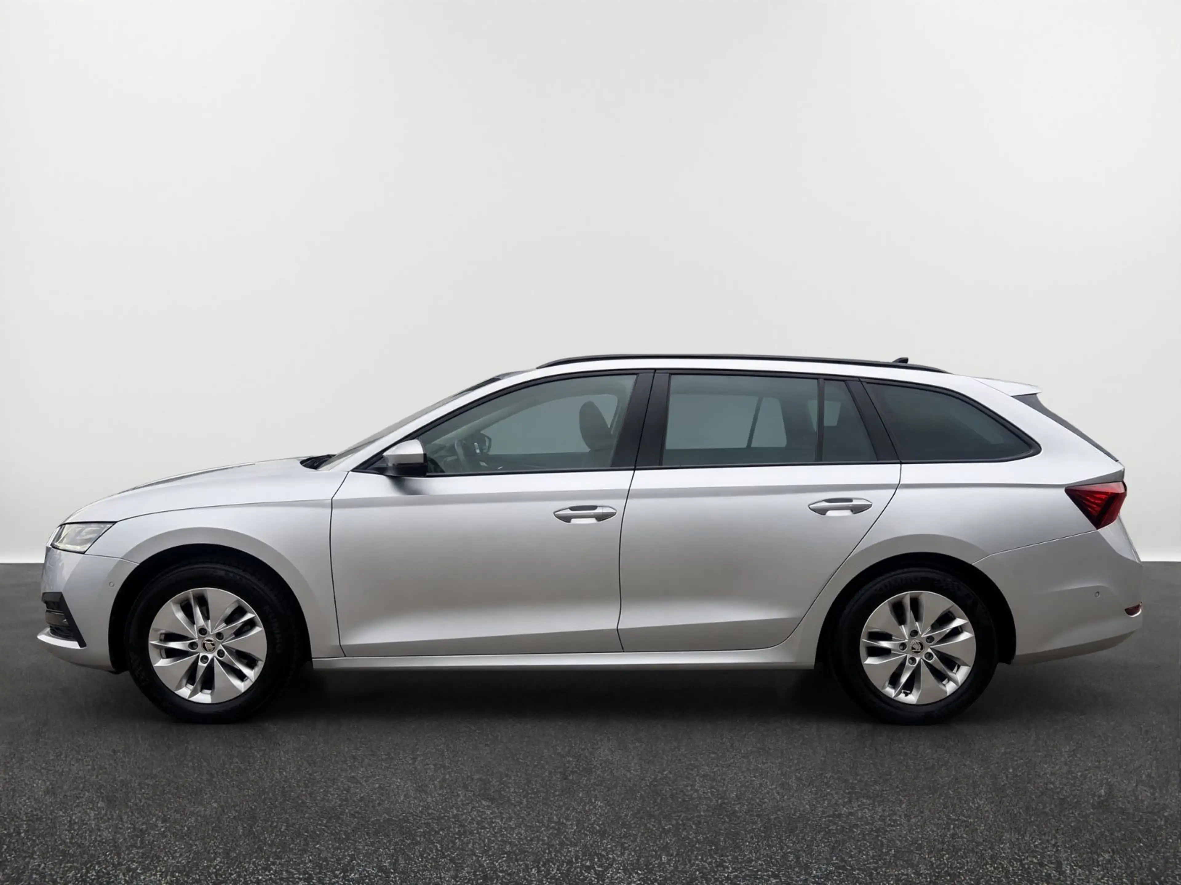 Skoda Octavia Combi Ambition*ACC*KAMERA*CARPLY*MASSAGE — photo 2