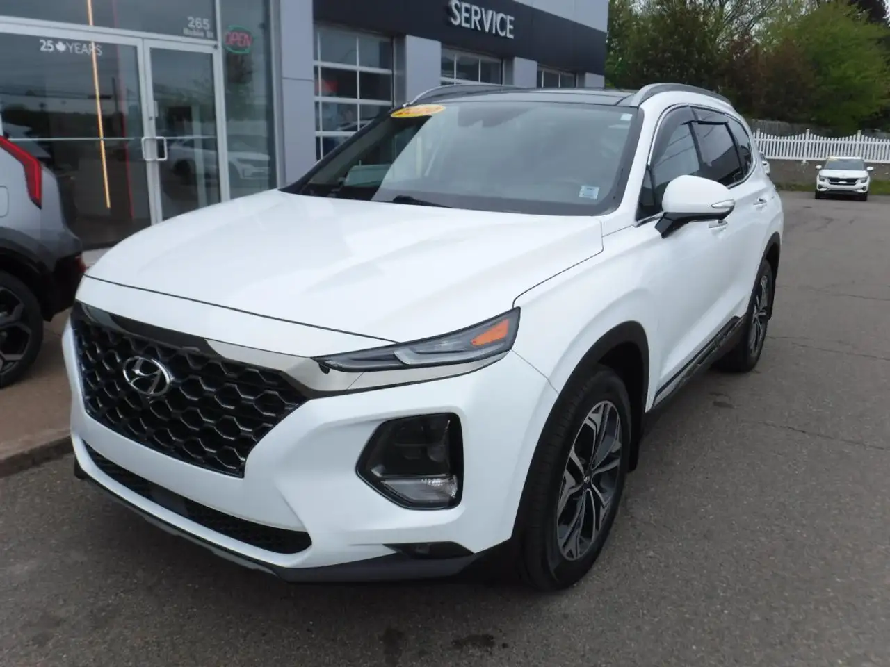 Hyundai SANTA FE снимка Hyundai SANTA FE