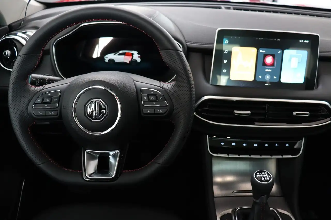 MG HS 1.5 Luxury Leder Navi SHZ ACC E.Heck SOFORT 8