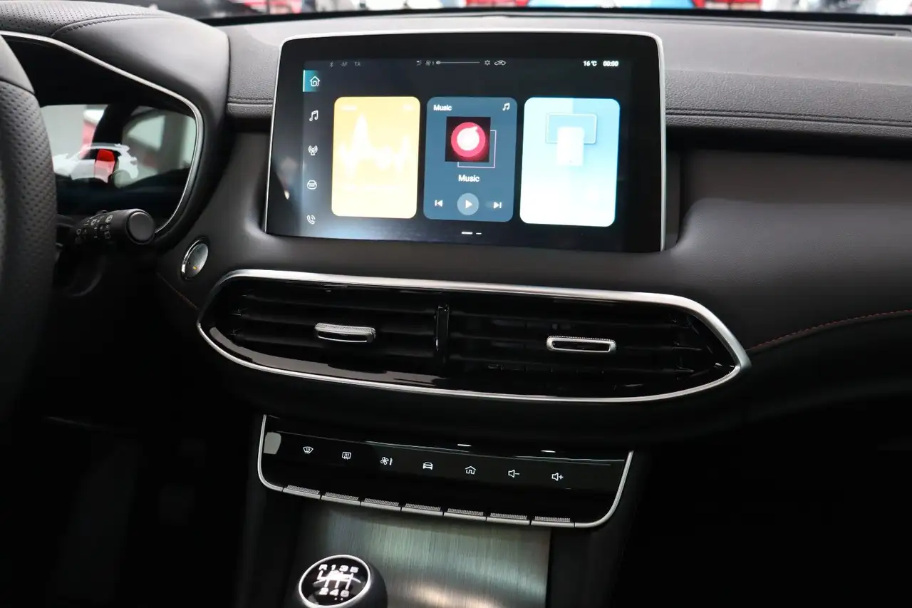 MG HS 1.5 Luxury Leder Navi SHZ ACC E.Heck SOFORT 10