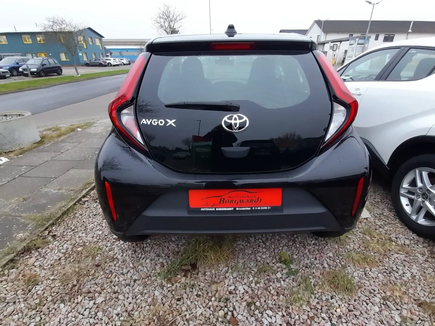 Toyota Aygo Play Schwarz - 2