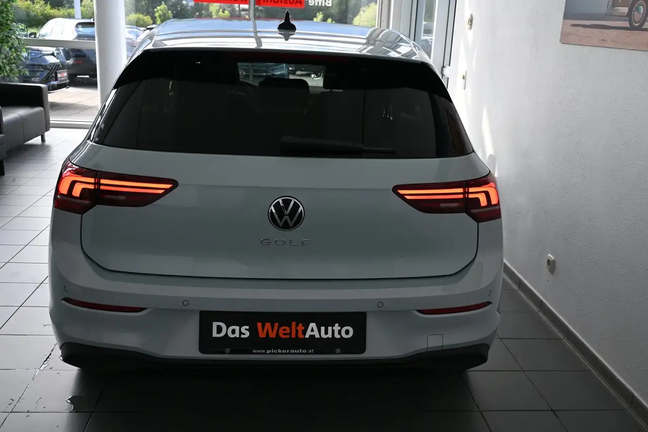 Volkswagen Golf 2026