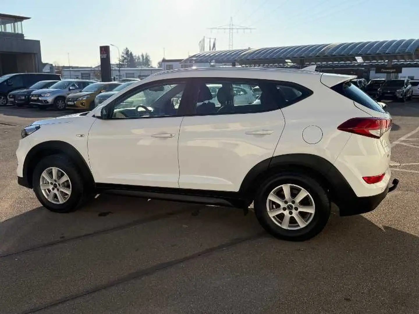 Hyundai TUCSON 1.6 Classic Blue / Navi / WR / AHK Weiß - 2