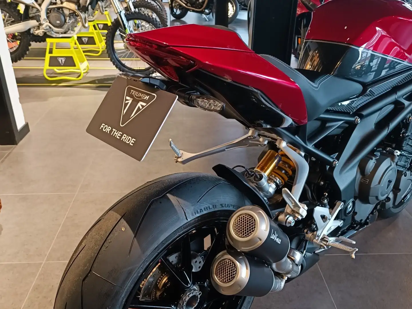 Triumph Speed Triple 1200 RR NEUVE Rouge - 2