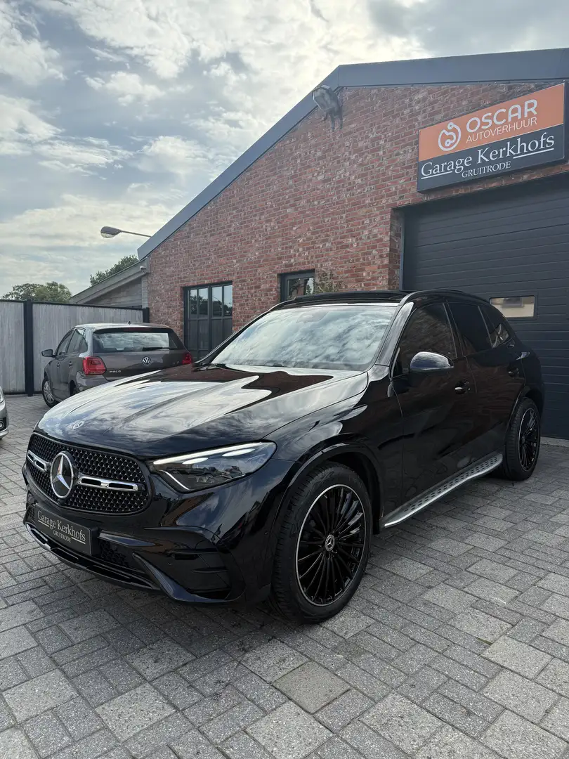 Mercedes-Benz GLC 220 GLC 220 d 4Matic 9G-TRONIC Edition AMG Line Zwart - 2