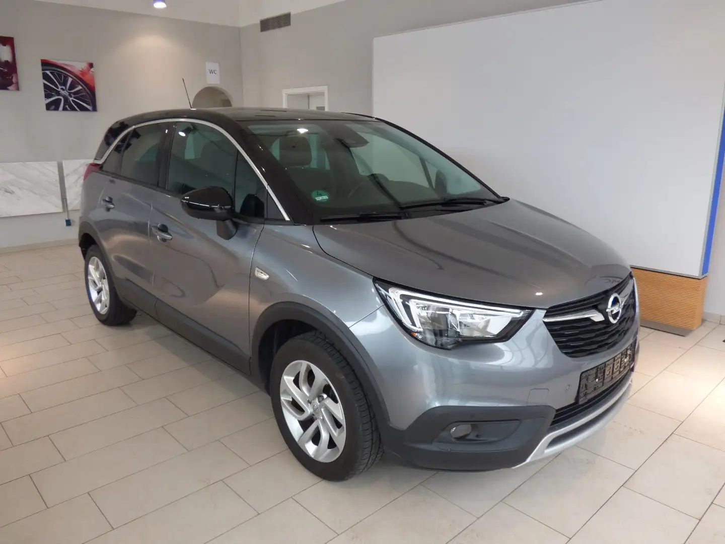 Opel Crossland X INNOVATION 1,2 Navi, Sitzheizung uvm... Gris - 1