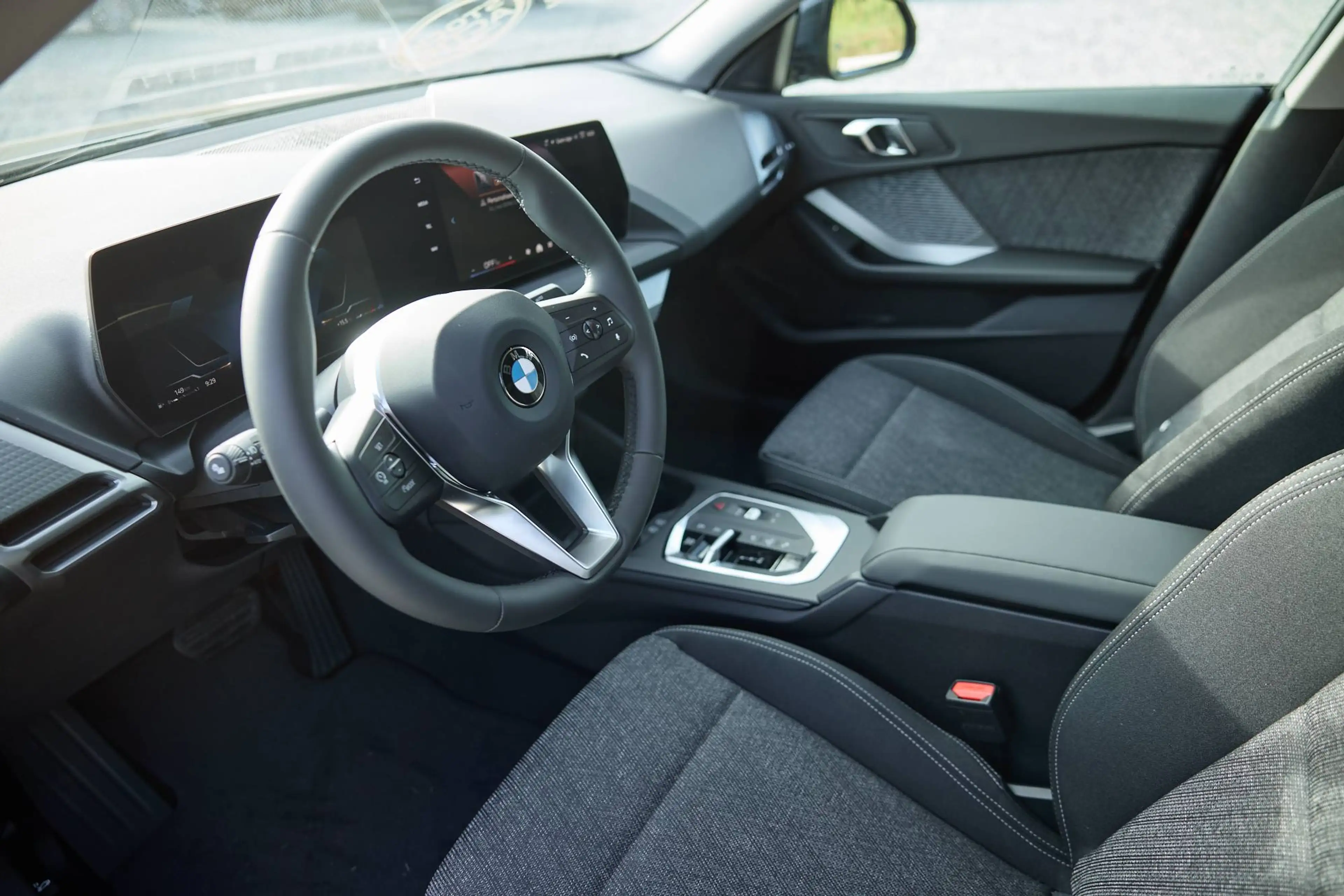 BMW 216 Gran Coupé 216iA Limited Edition Limited Edition — photo 8