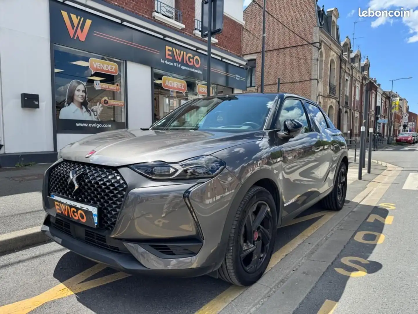 DS Automobiles DS 3 Crossback 1.5 BLUEHDI 130 PERFORMANCE LINE BVA Gris - 1