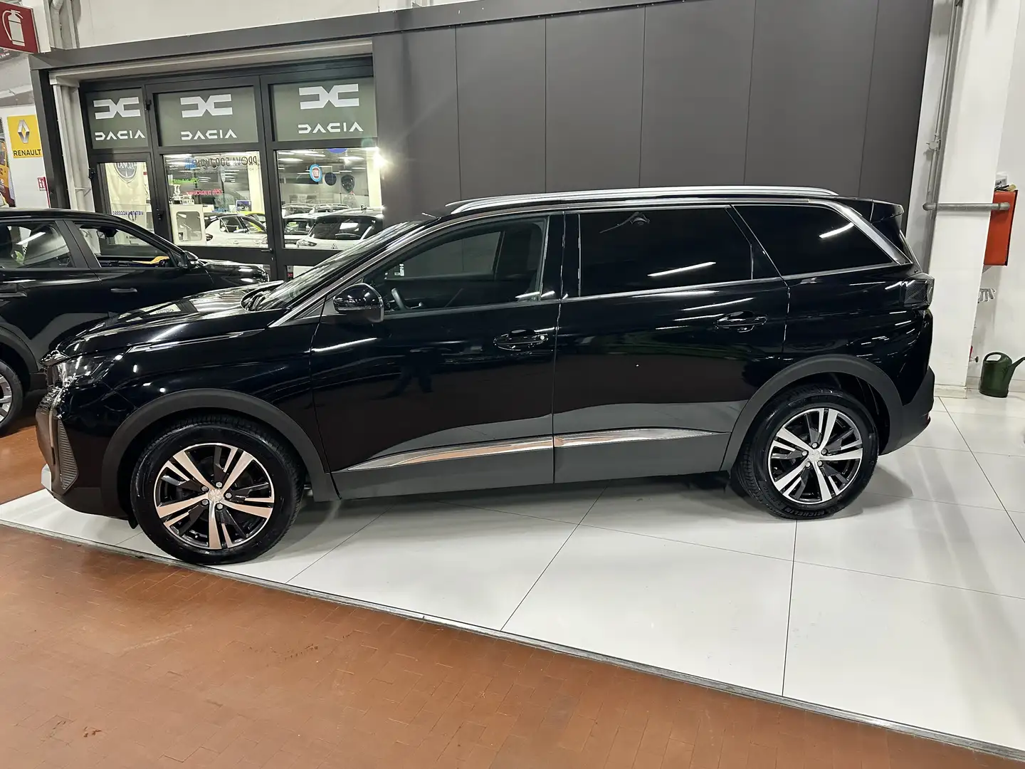 Peugeot 5008 5008  1.2 puretech ALLURE 130CV Nero - 2