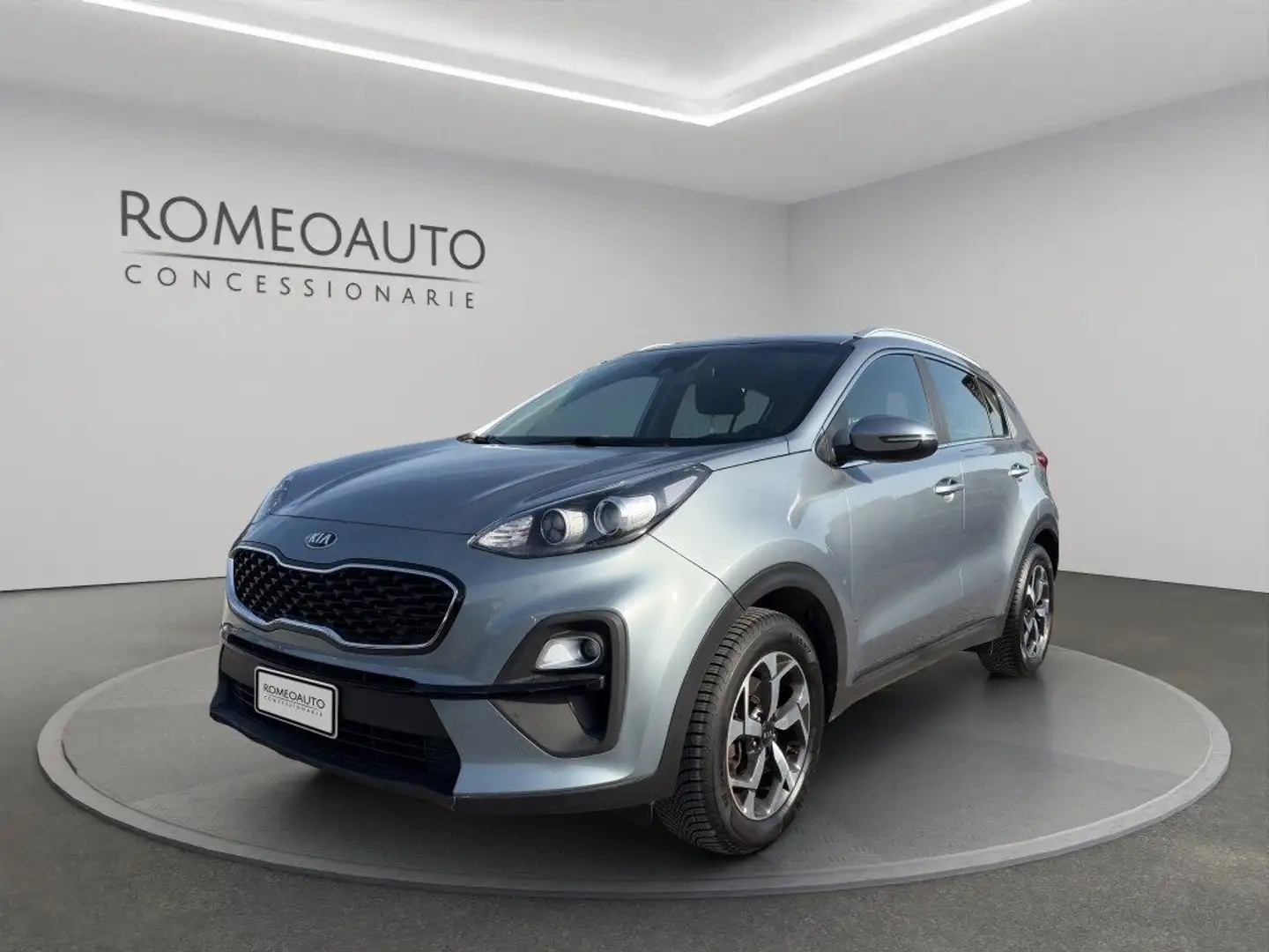 Kia Sportage 1.6 CRDI 136 CV DCT7 M-Hybrid Business Class Gris - 1