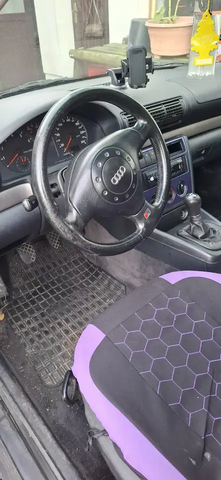 Audi A4 1.6, foto 2
