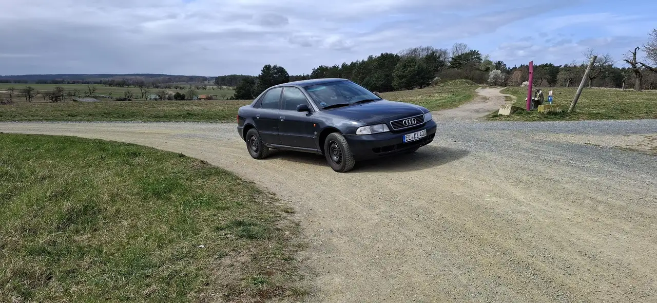 Audi A4 1.6, foto 7