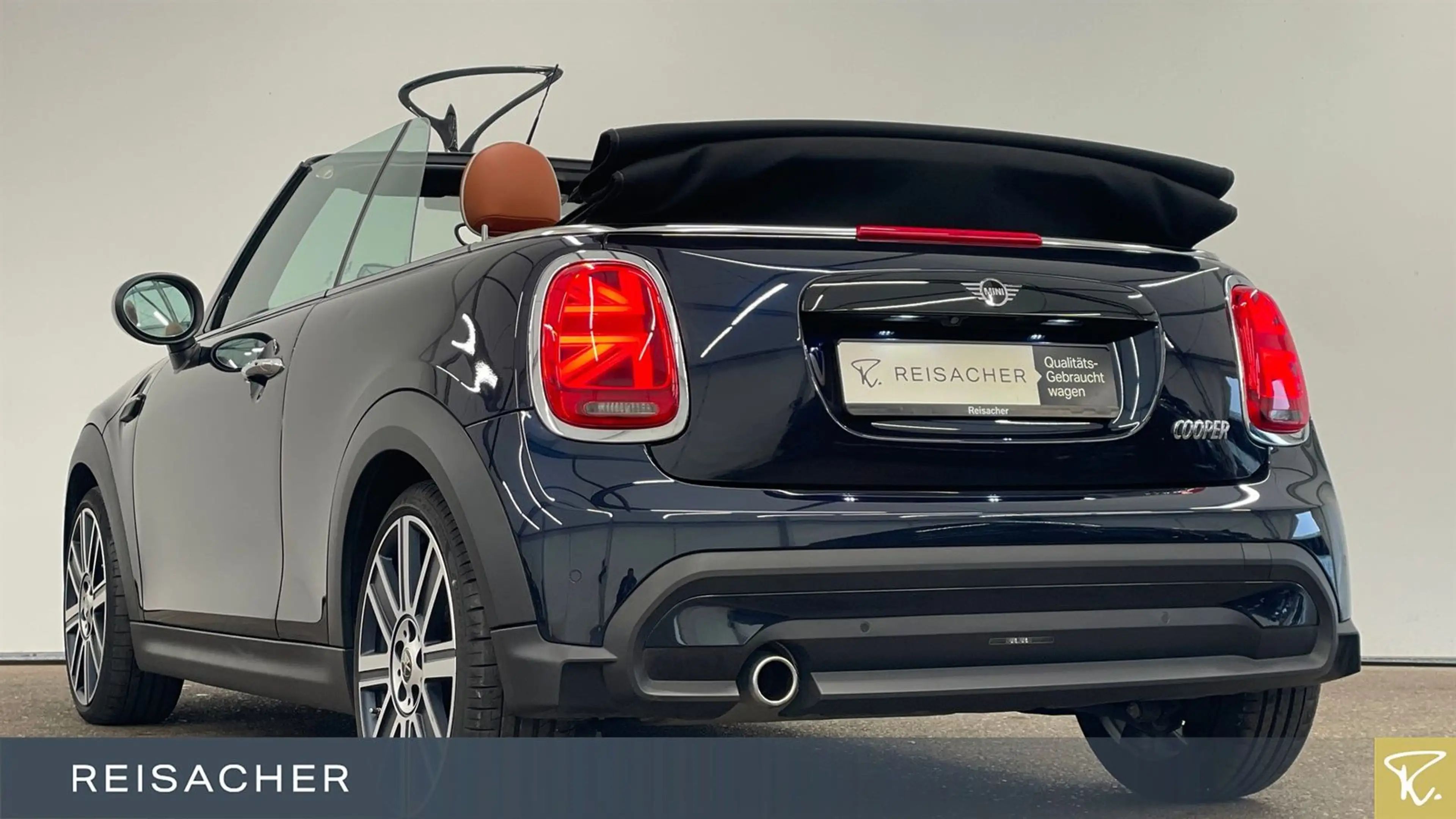 MINI Cooper Cabrio Aut. HUD RFK PDC LED H&K KlimaA — photo 2