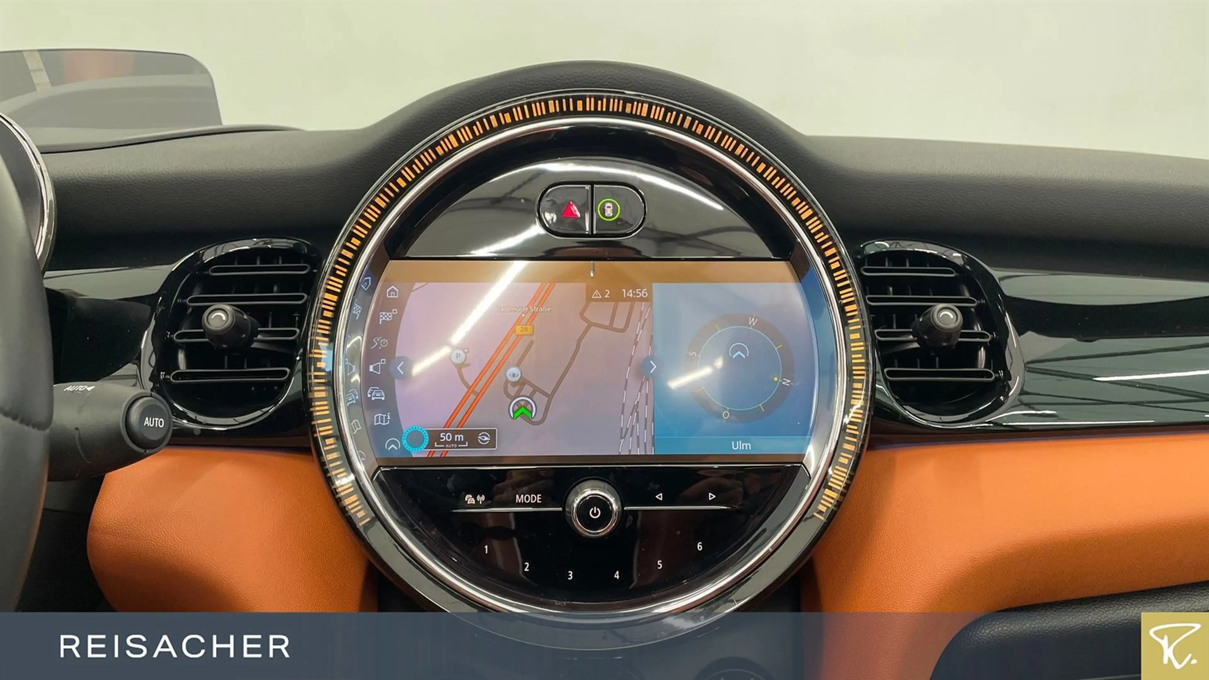 MINI Cooper Cabrio Aut. HUD RFK PDC LED H&K KlimaA — photo 13