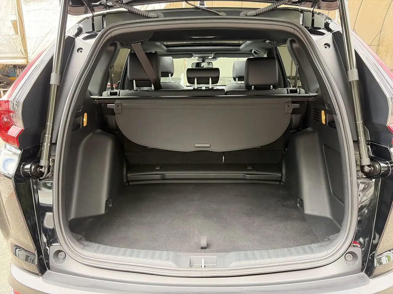 Honda CR-V photo Honda CR-V