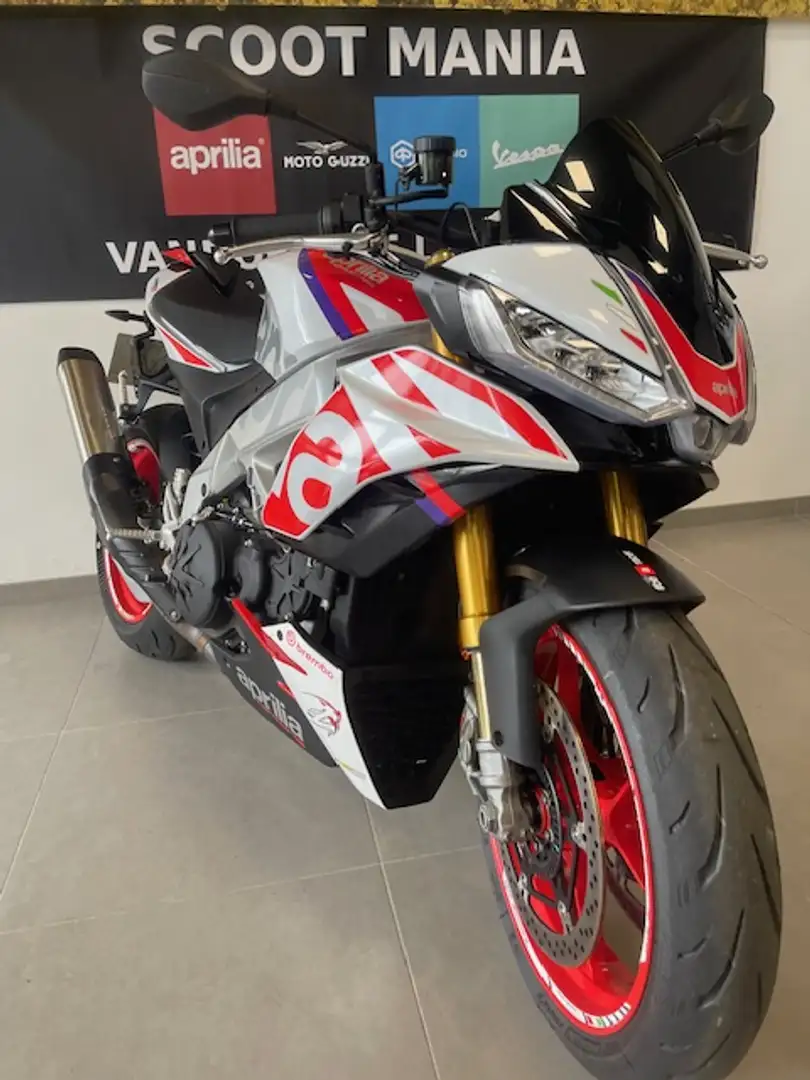 Aprilia Tuono Blanc - 1