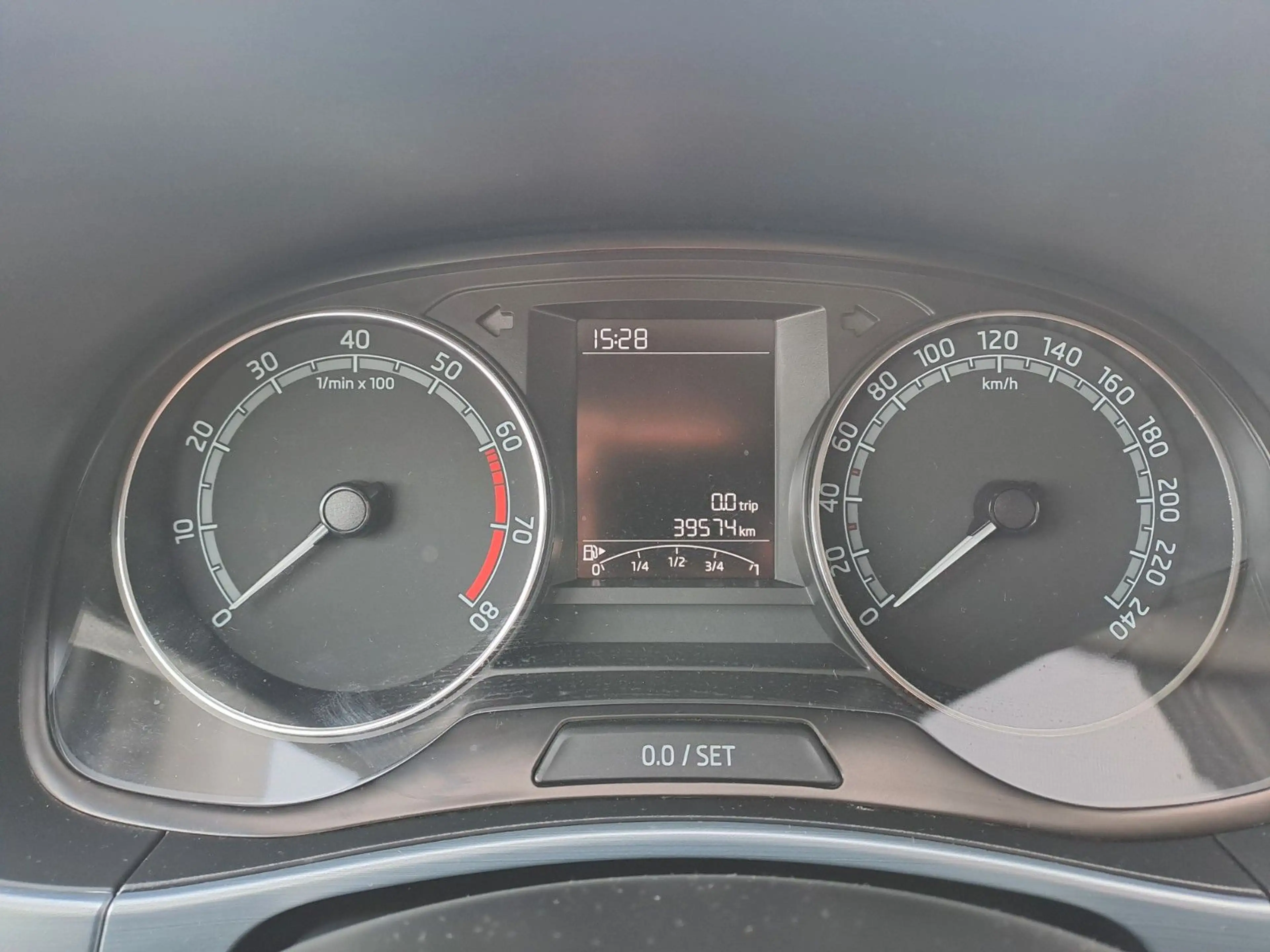 Skoda Fabia Ambition — photo 17