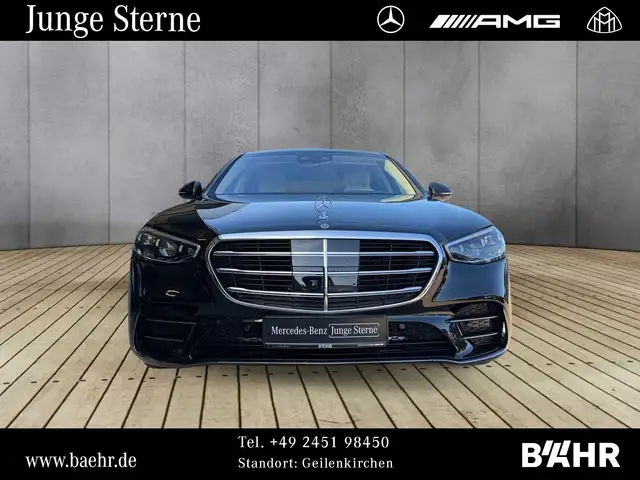 Mercedes-Benz S-Class view 7