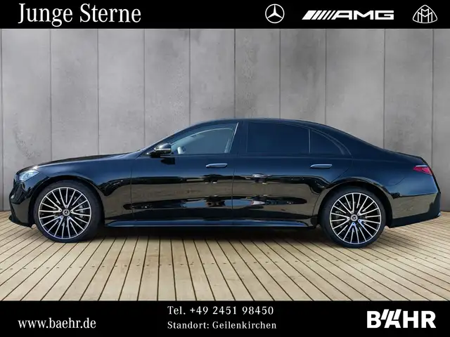 Mercedes-Benz S-Class view 2