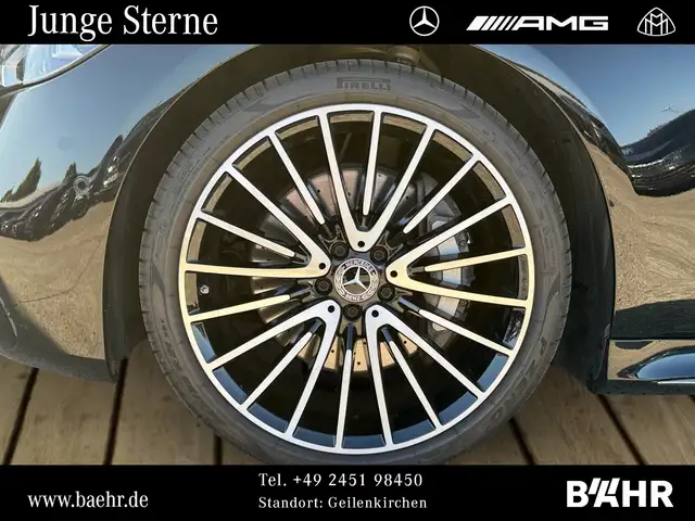Mercedes-Benz S-Class view 6