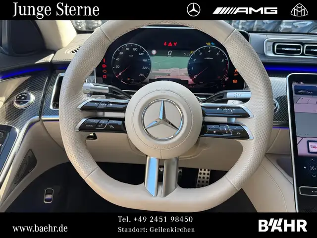 Mercedes-Benz S-Class view 13