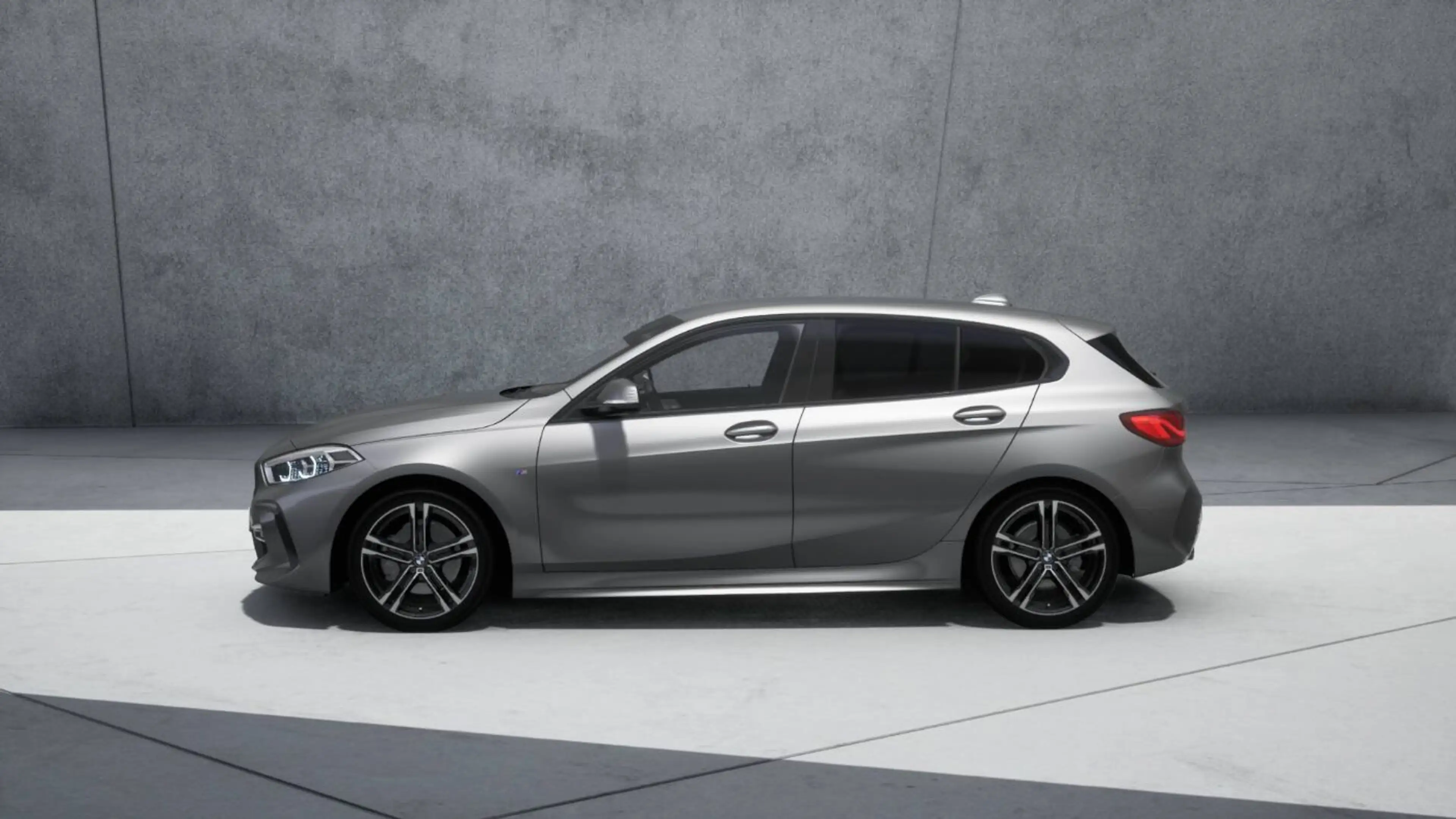 BMW 118 i M-Sport LED SpurAss HiFi Navi ParkAss RFK — photo 4