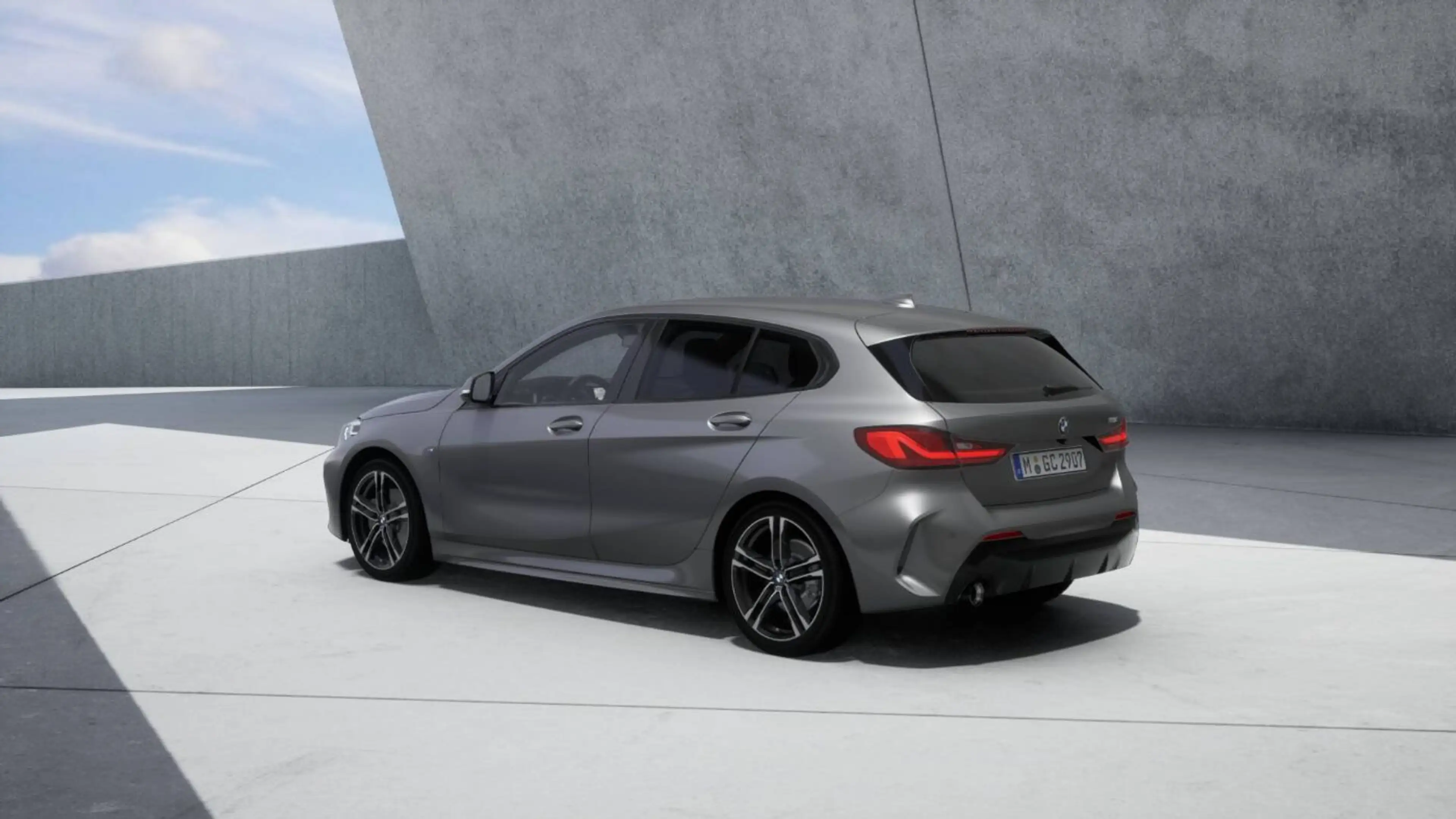 BMW 118 i M-Sport LED SpurAss HiFi Navi ParkAss RFK — photo 2