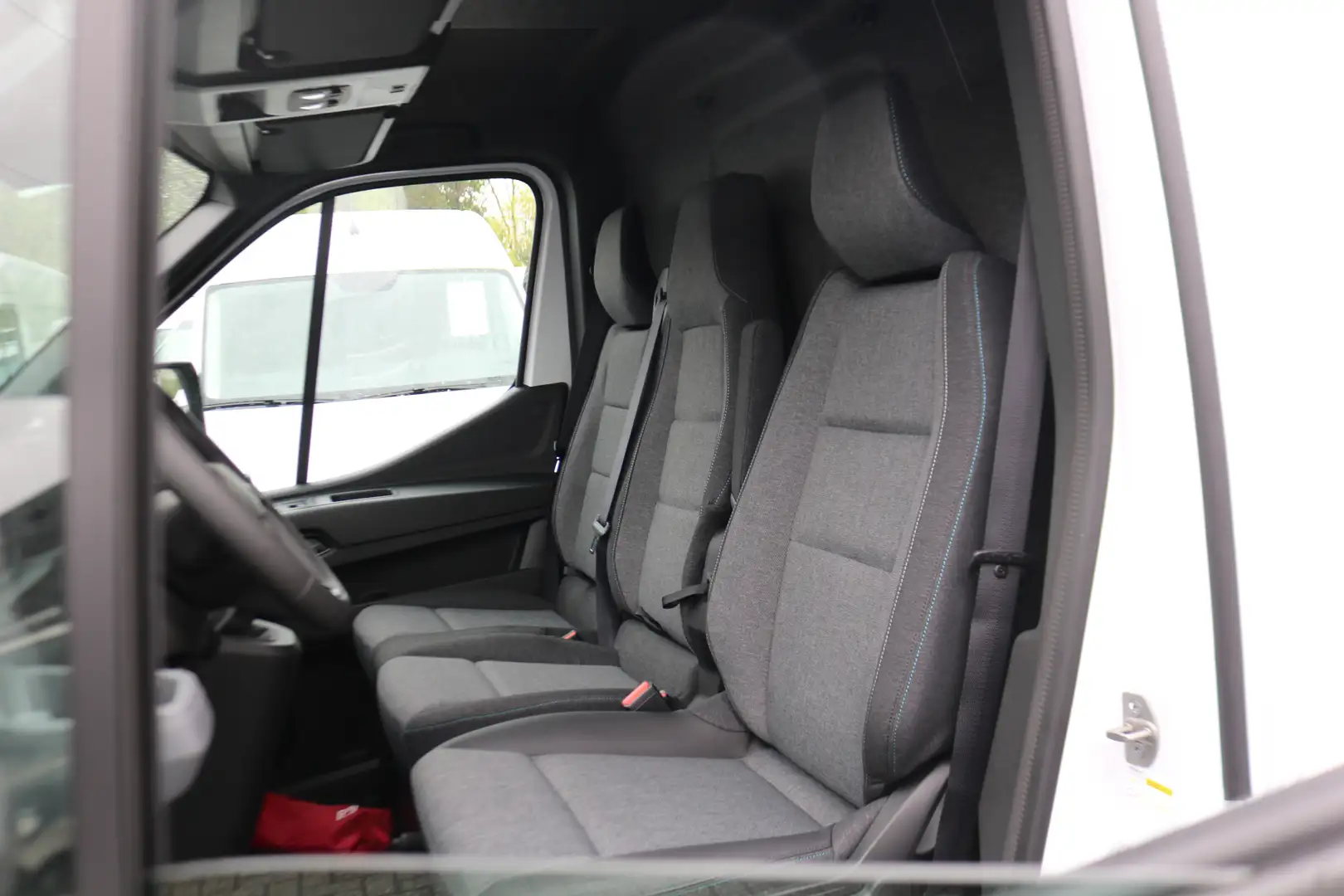 Renault Master 2.0 dCi 150pk L3 H2 Koelwagen Vrieswagen Wit - 2