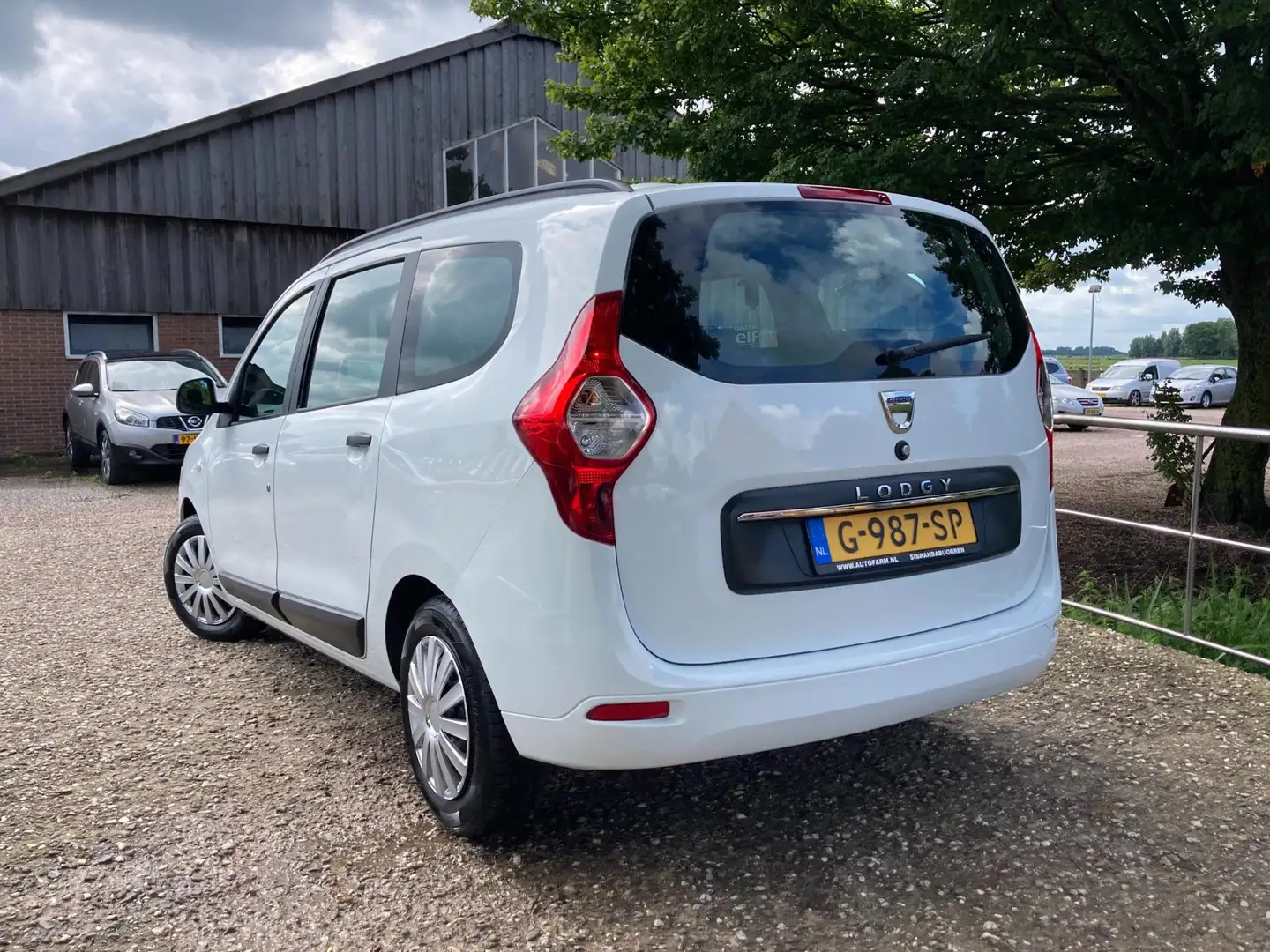 Dacia Lodgy 1.3 TCe Ambiance | 7 persoons + Airco nu € 11.975, Wit - 2