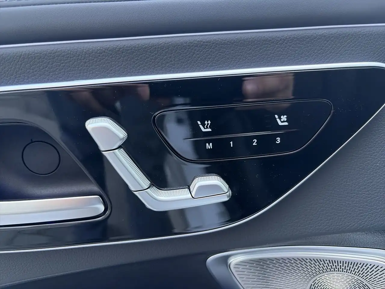 Mercedes-Benz CLE снимка Mercedes-Benz CLE