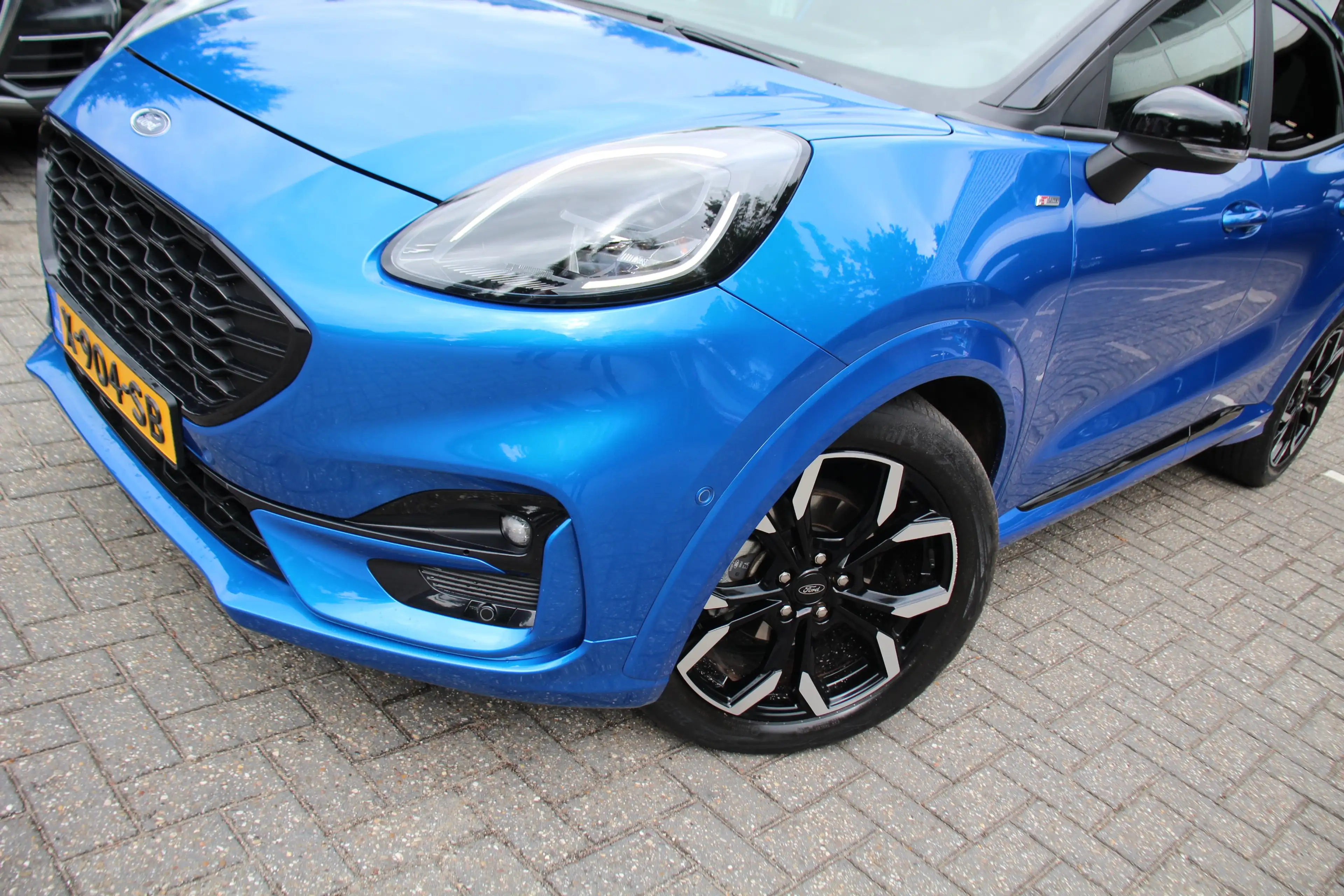 Ford Puma 1.0 EcoBoost Hybrid ST-Line X 155PK | ZWART DAK | — photo 32