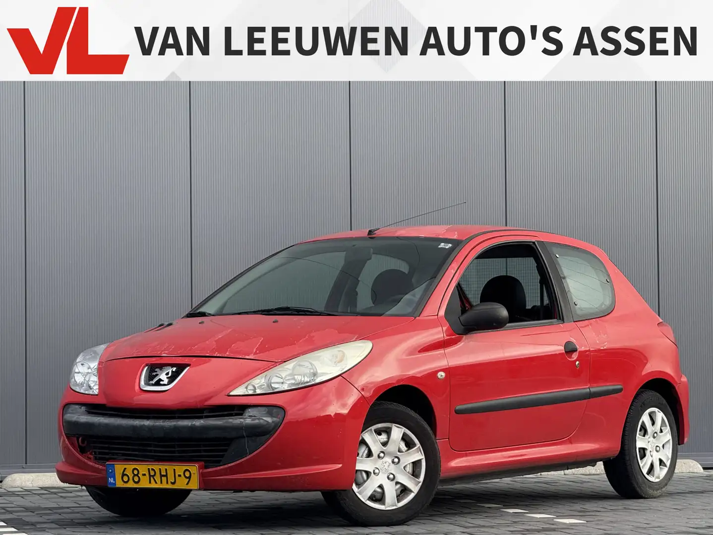 Peugeot 206 + 1.1 XR | Nieuw binnen | Elektrische ramen Rood - 1