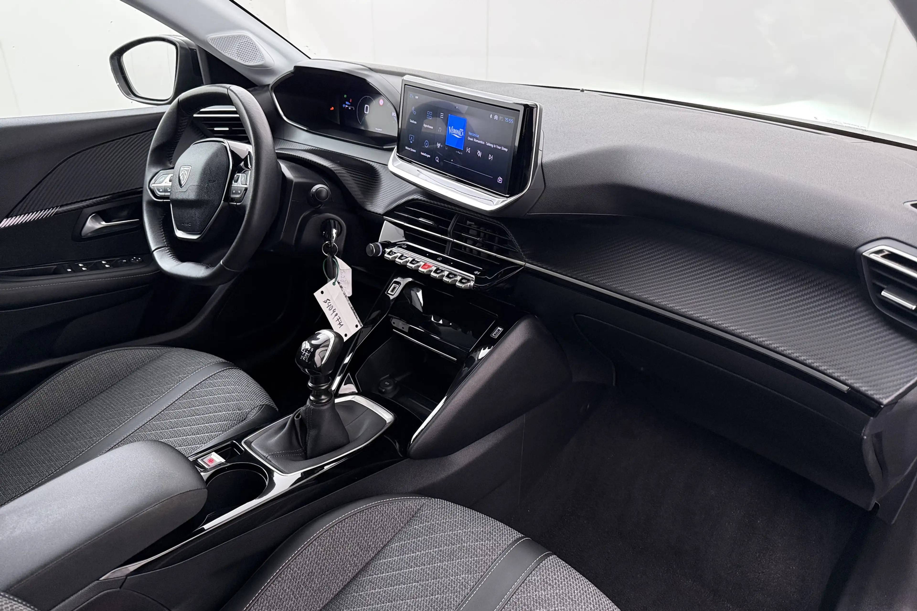 Peugeot 208 1.2T 101 PK Allure Half-Leder Carplay DAB Privacy — photo 15
