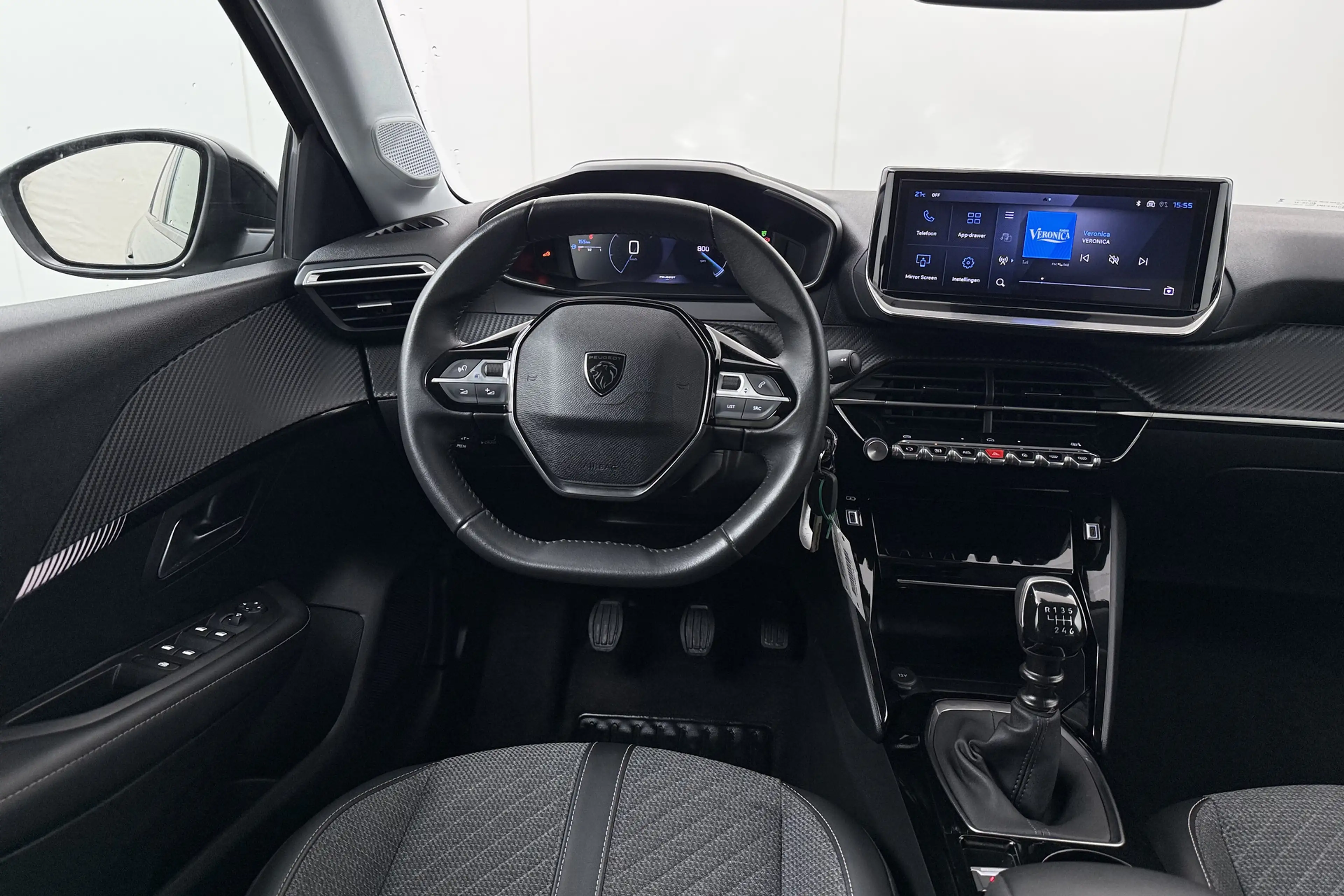 Peugeot 208 1.2T 101 PK Allure Half-Leder Carplay DAB Privacy — photo 8